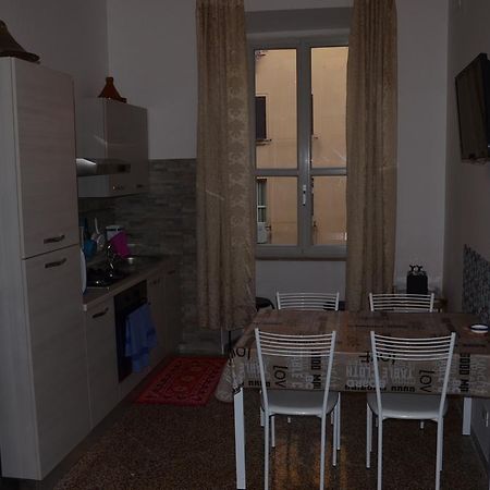Ines Downtown B&B Ρώμη Δωμάτιο φωτογραφία